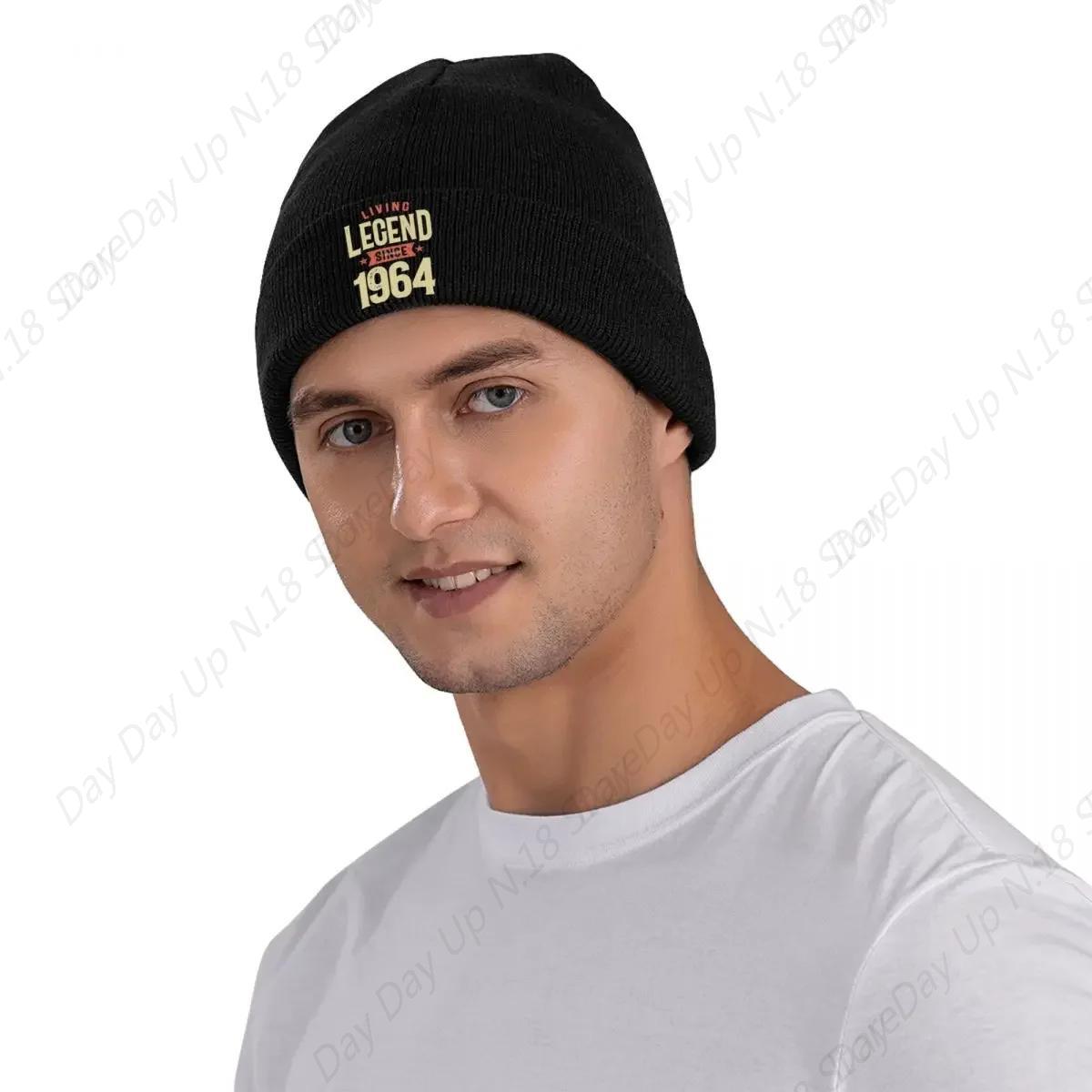 Living Legend 1964 Beanie Hats - Outdoor Sport Live recensione e prezzo